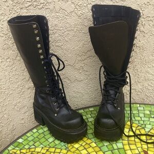 Tall Bed Stu GOTH Boots Platforms